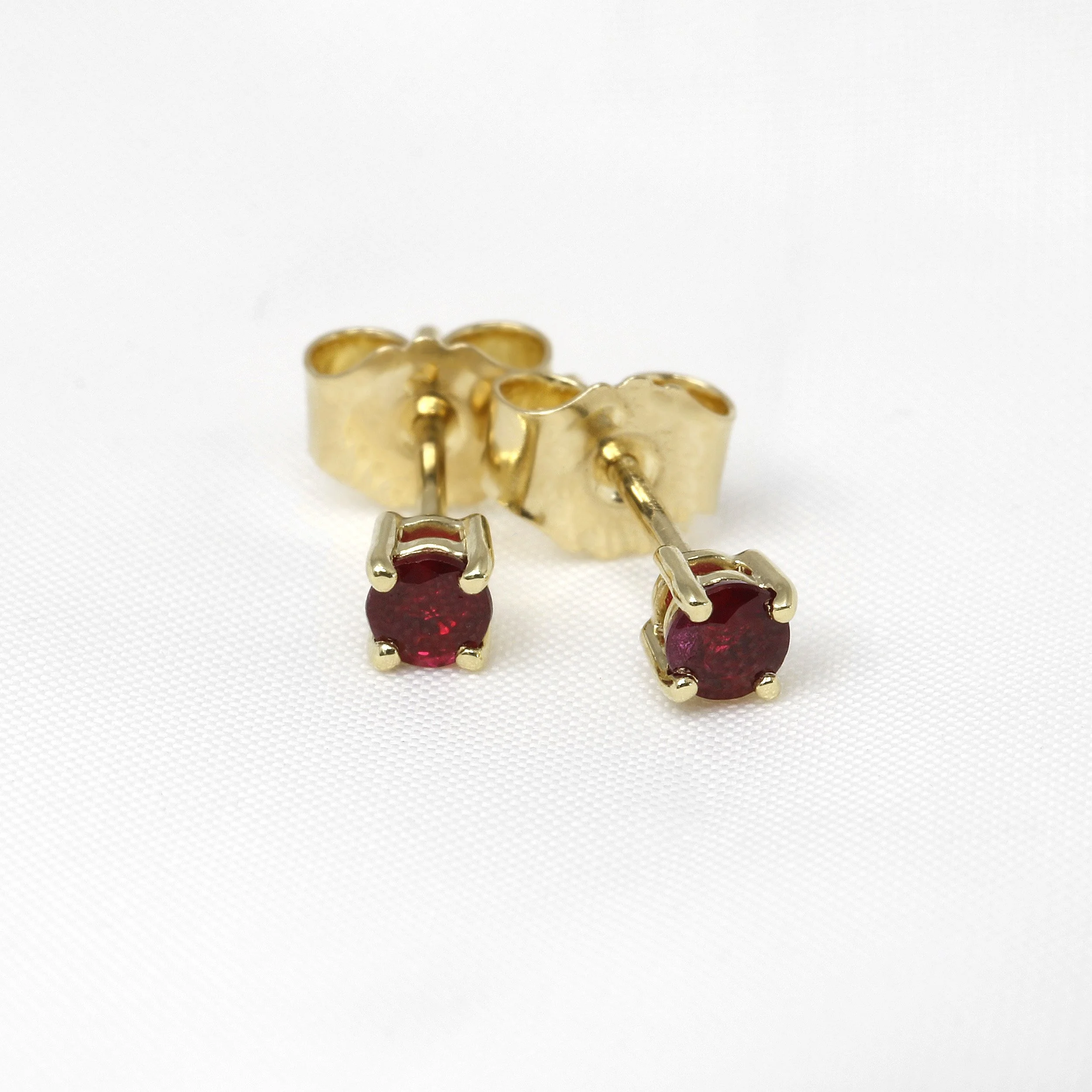 Ruby Stud Earrings in 9ct Yellow Gold