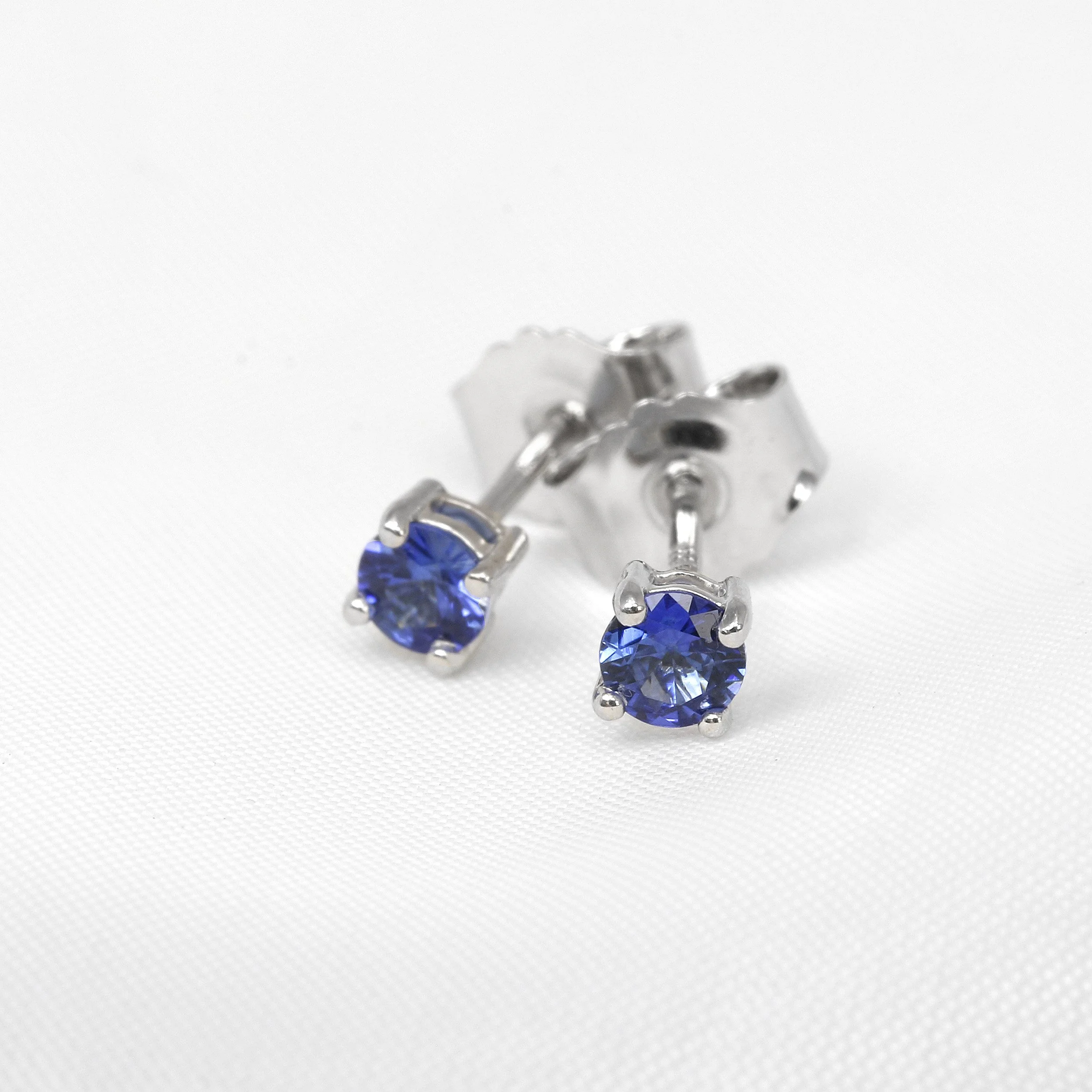 Sapphire Stud Earrings in 9ct White Gold