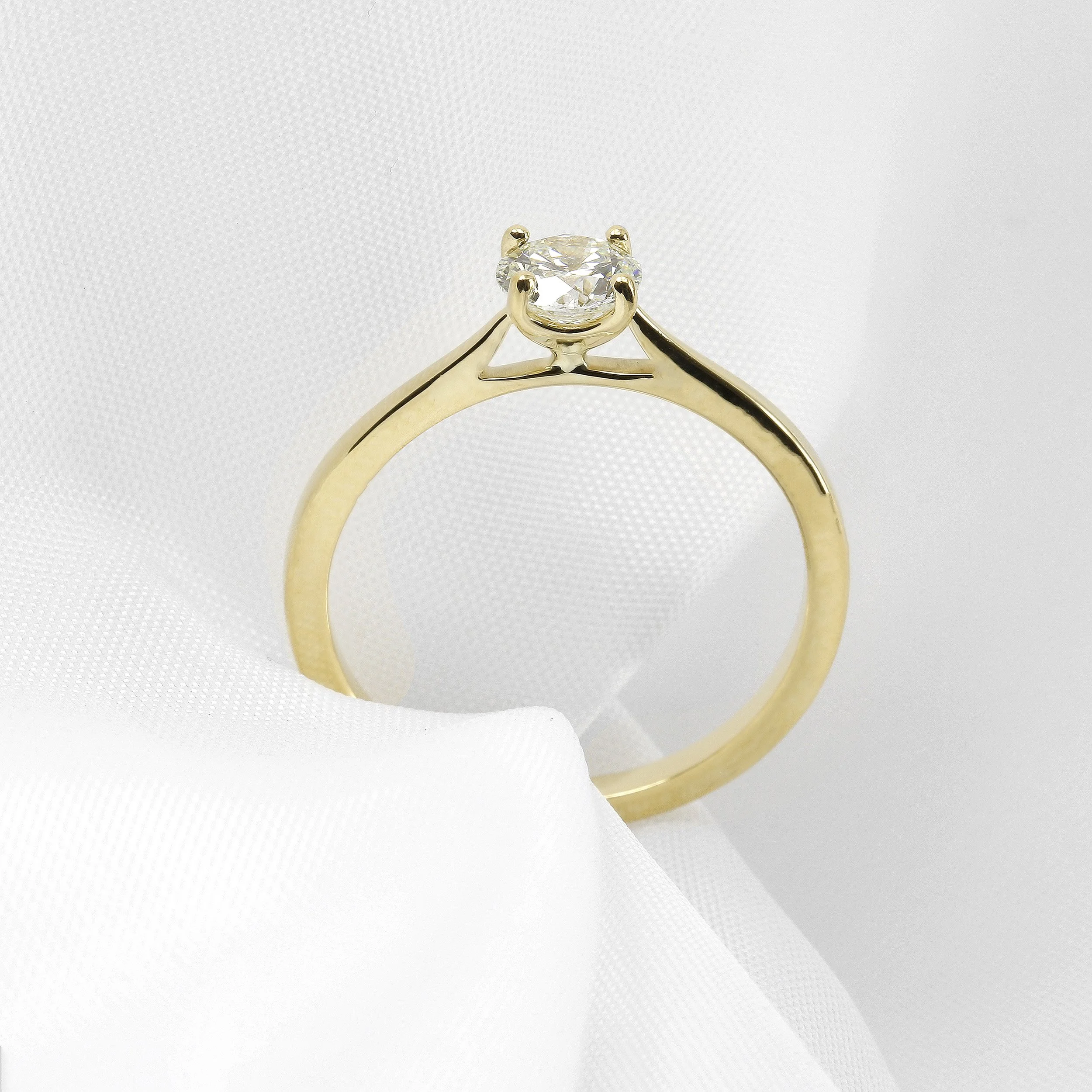 0.50ct Diamond Solitaire Ring in 18ct Yellow Gold