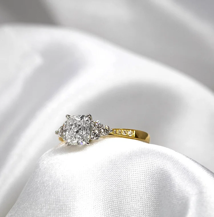 gold diamond engagement ring