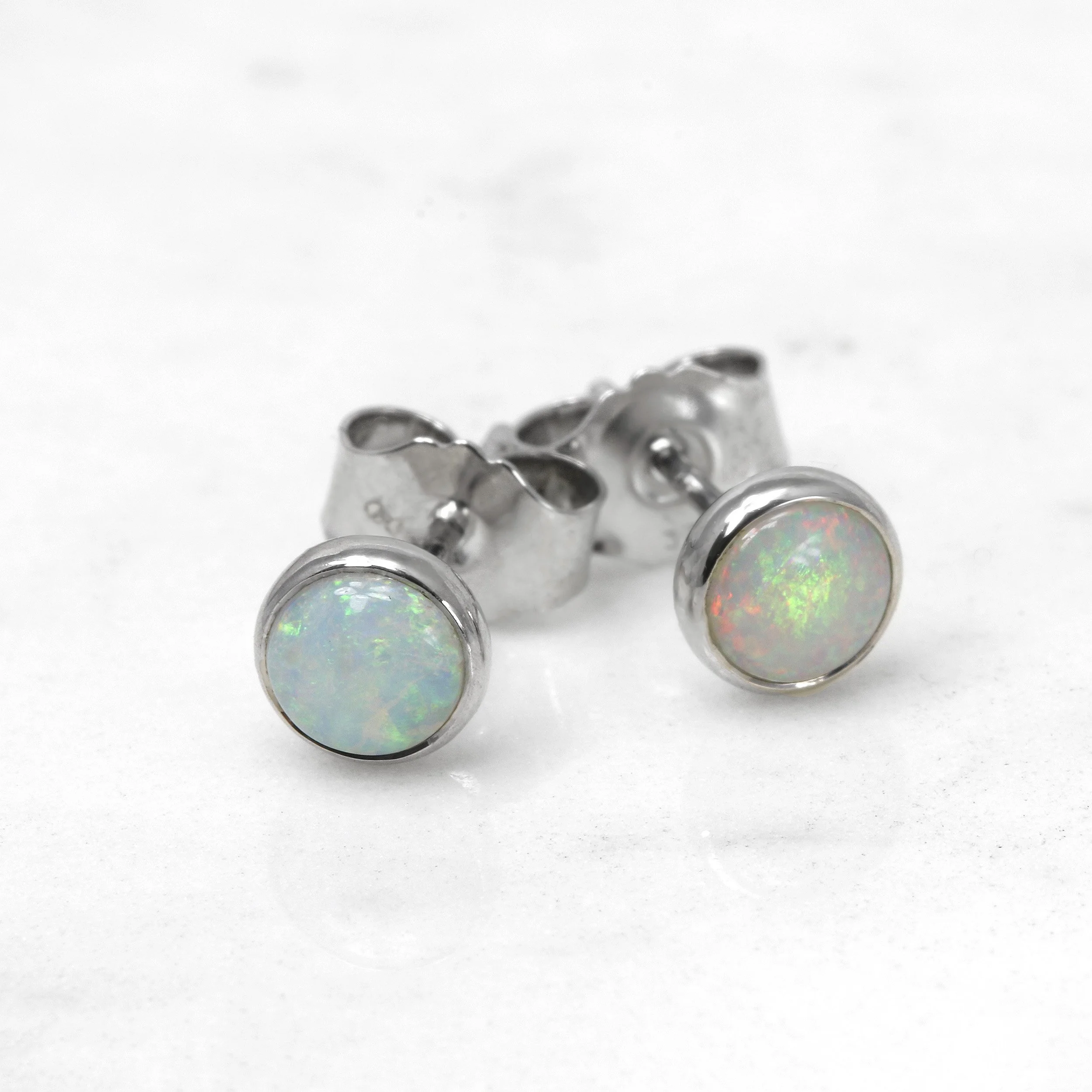 5mm Opal Stud Earrings in 9ct White Gold