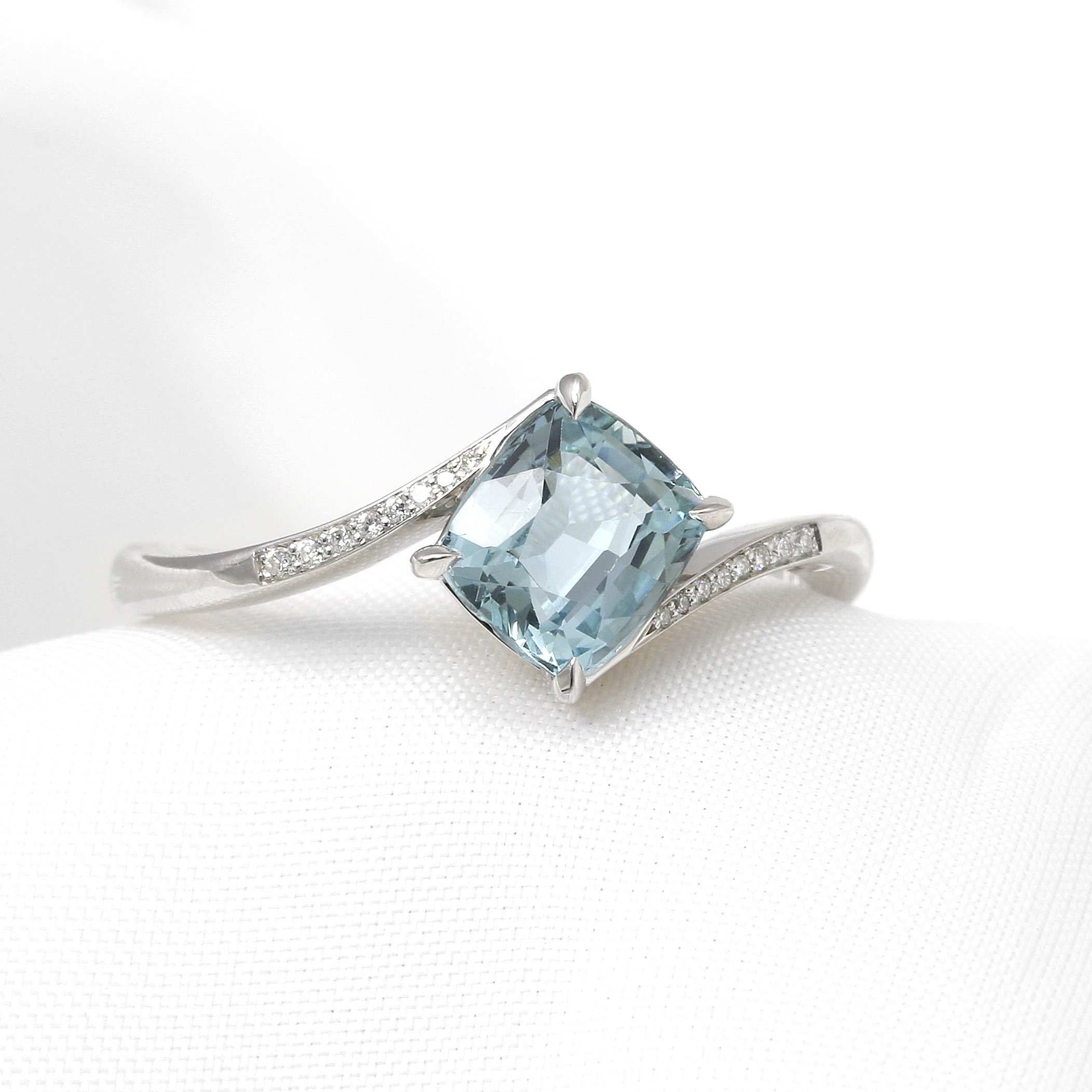 Aquamarine and Diamond Crossover Ring in 9ct White Gold