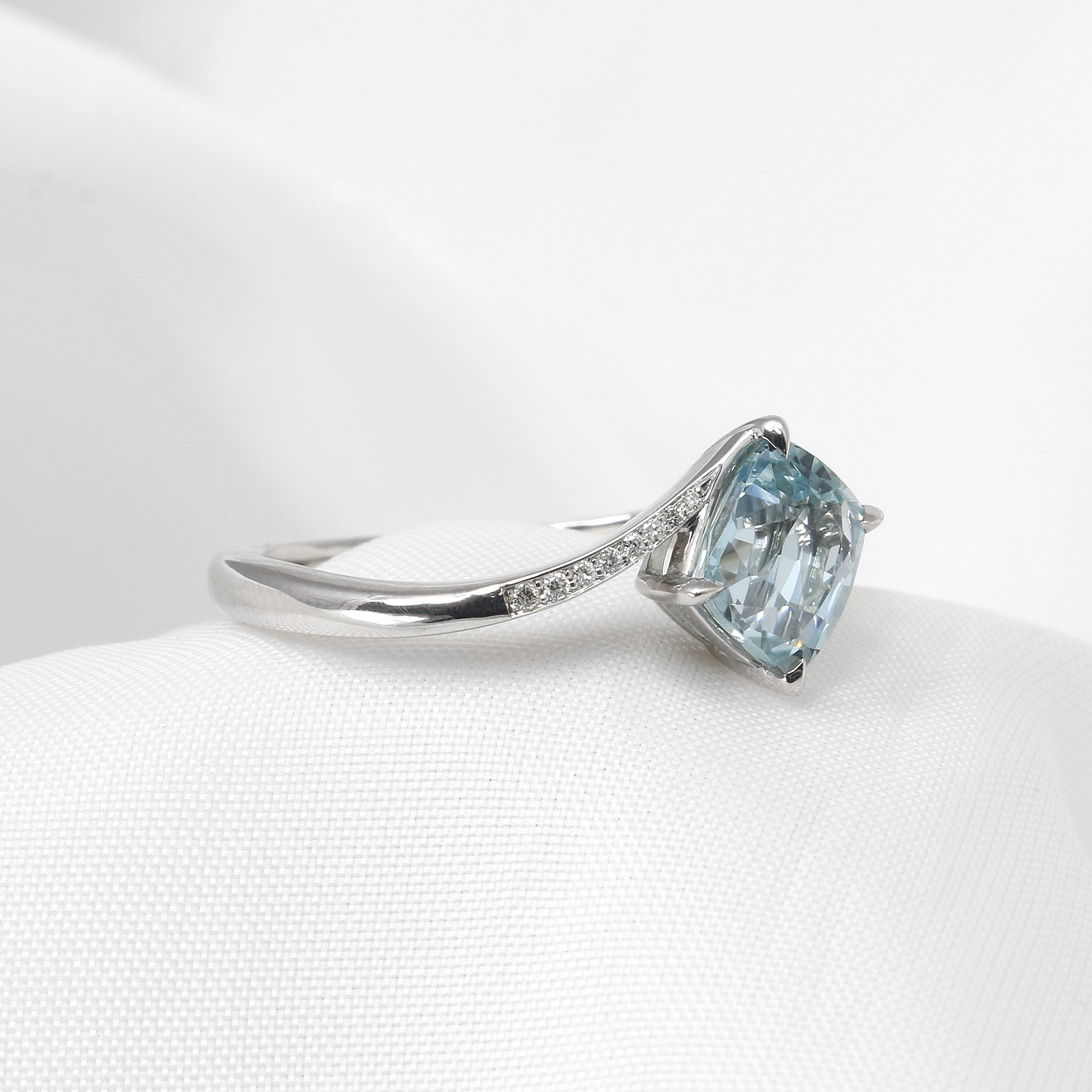 Aquamarine and Diamond Crossover Ring in 9ct White Gold