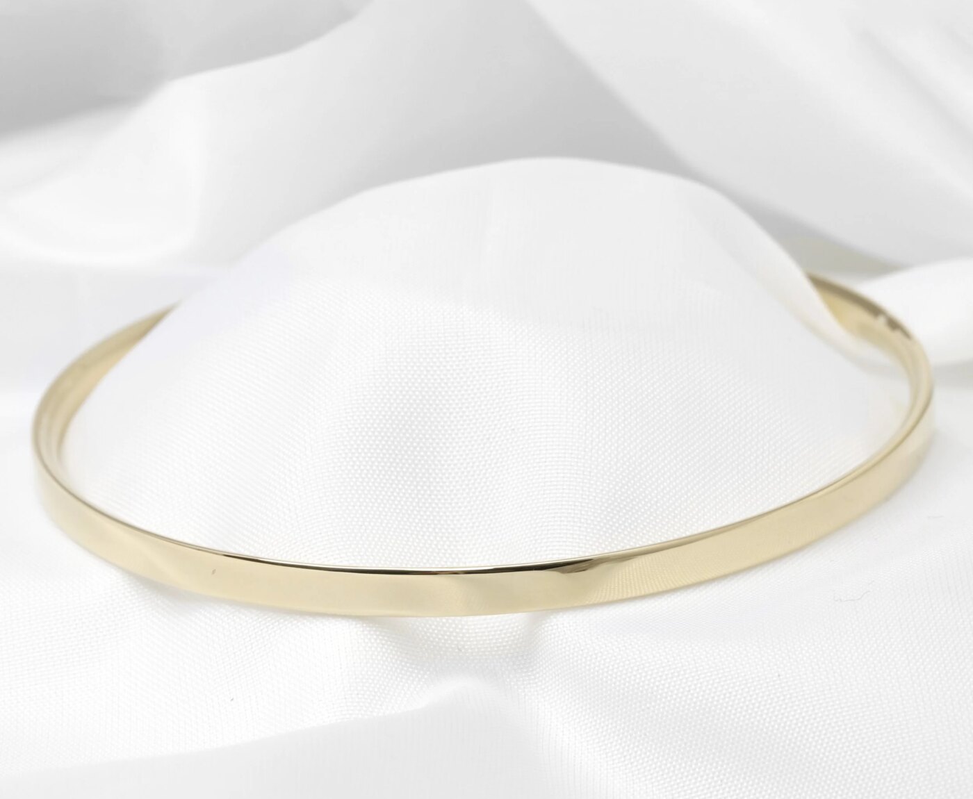9ct Yellow Gold Flat Court Bangle 
