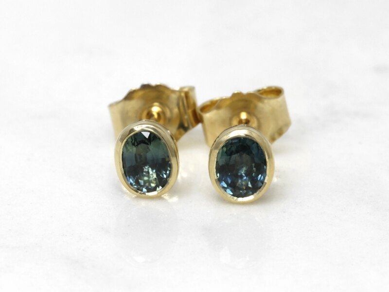 Teal Sapphire Stud Earrings in 9ct Yellow Gold 