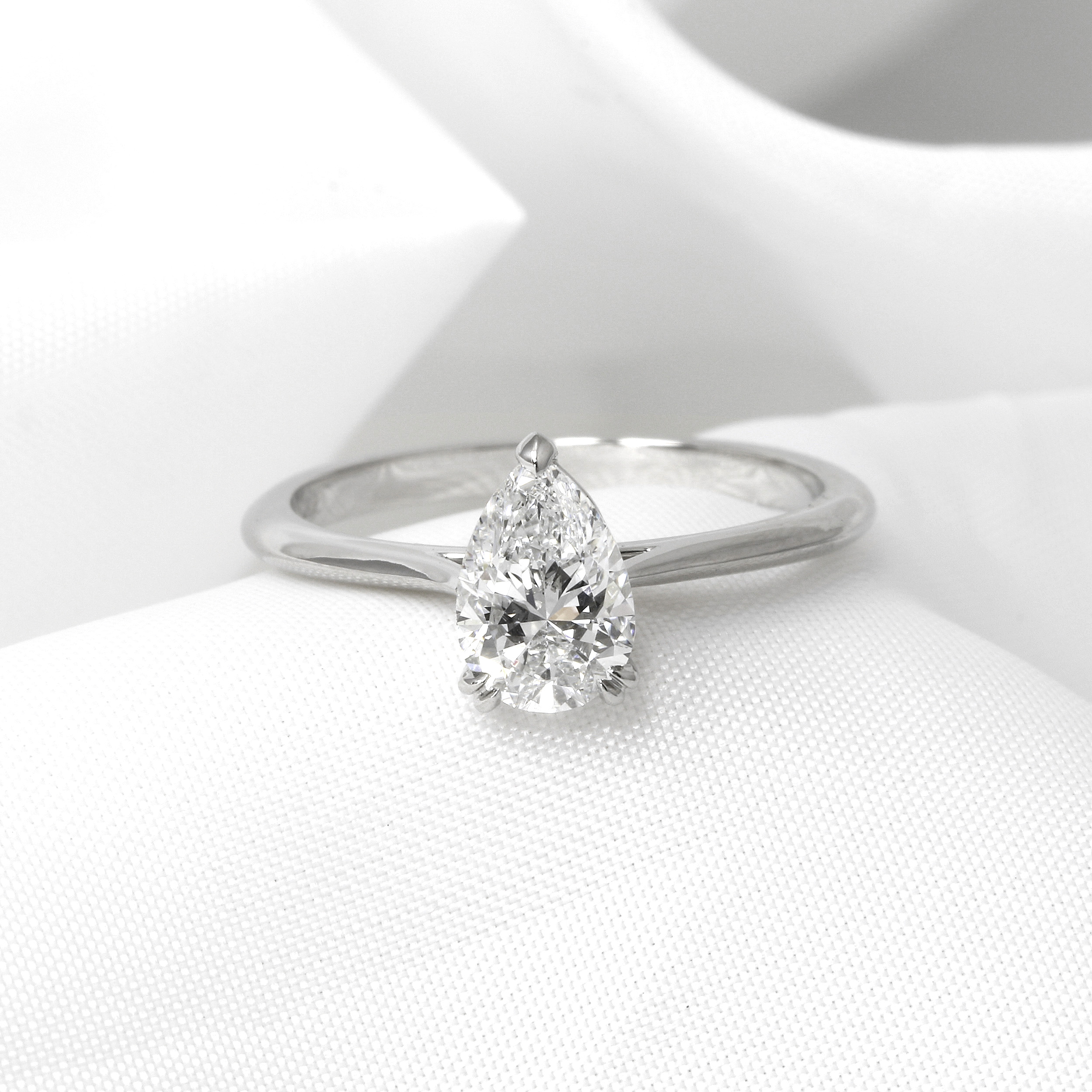 1.00ct Lab-Created Pear Diamond Ring