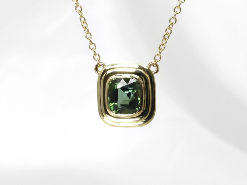 Green Tourmaline Pendant with a Feature Edge in Yellow Gold