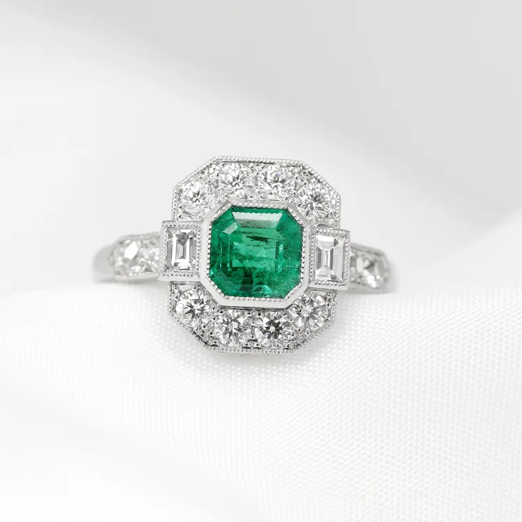 Emerald and Diamond in White Gold