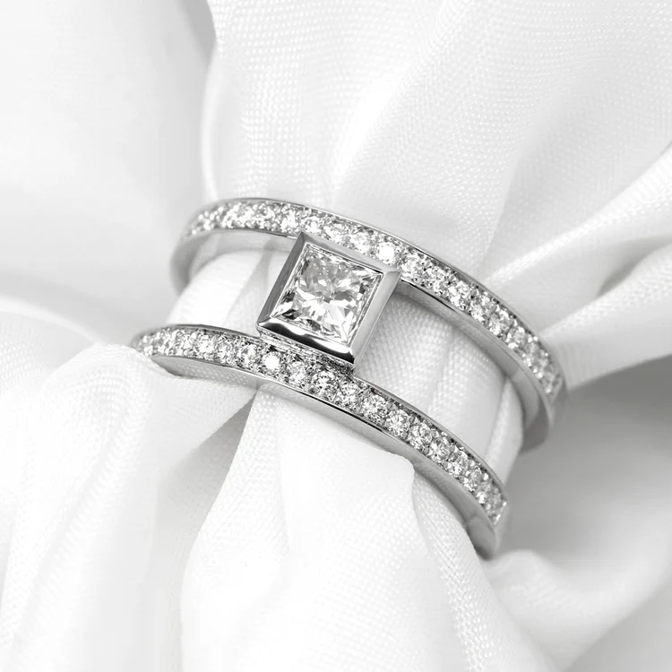 February 2024 - Princess & Round Brilliant Diamonds in Platinum