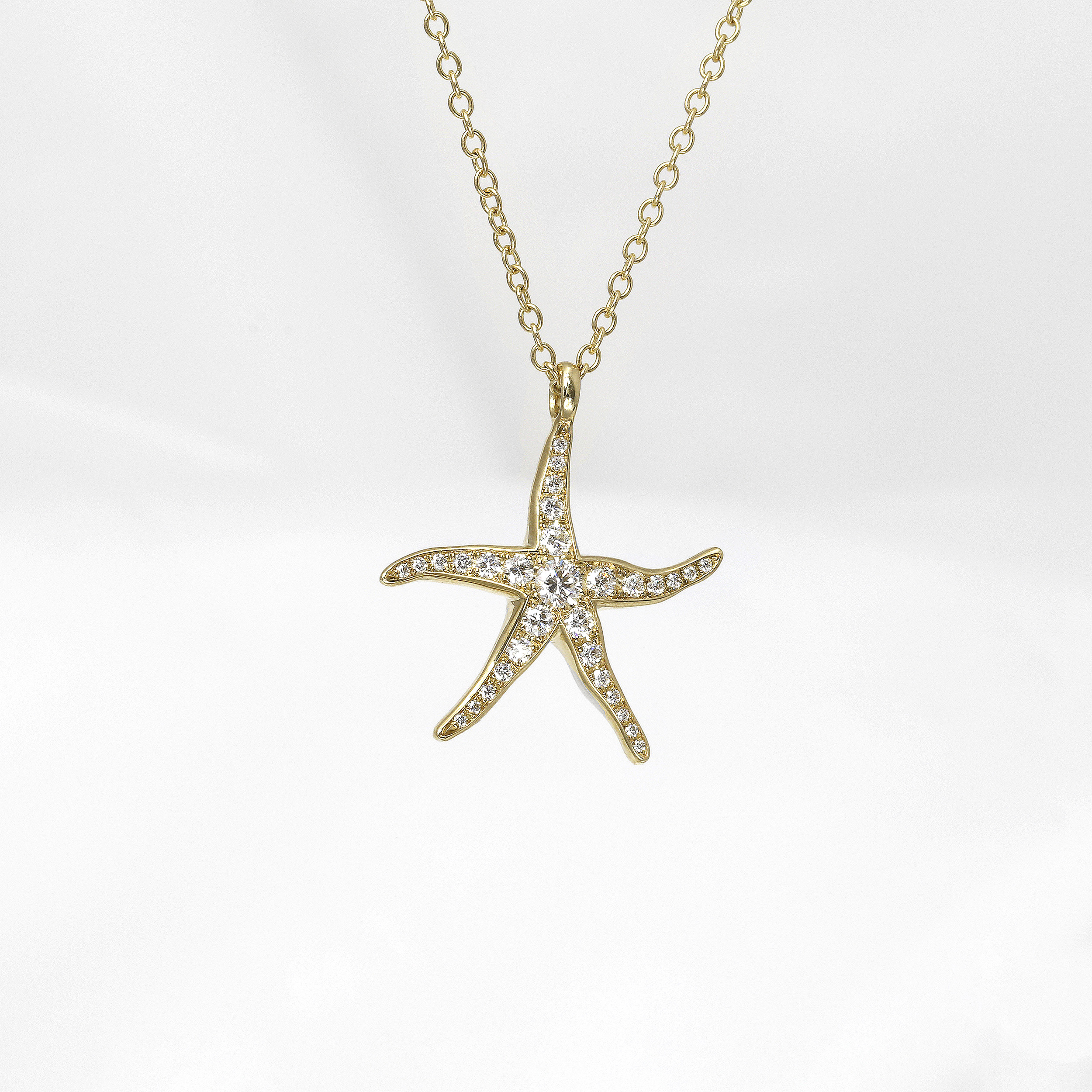 Medium Sized Diamond Starfish Pendant in Yellow Gold