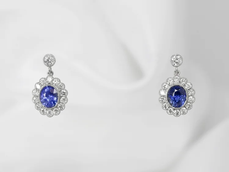 June 2022 - Sapphires & Diamonds in White Gold