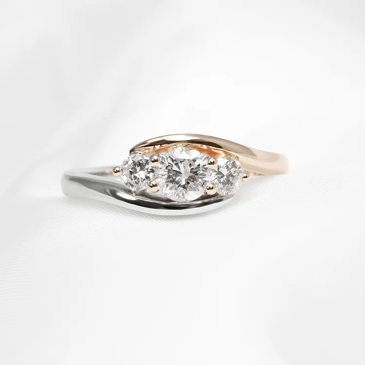 September 2023 - Round Diamonds in Platinum and Rose Gold