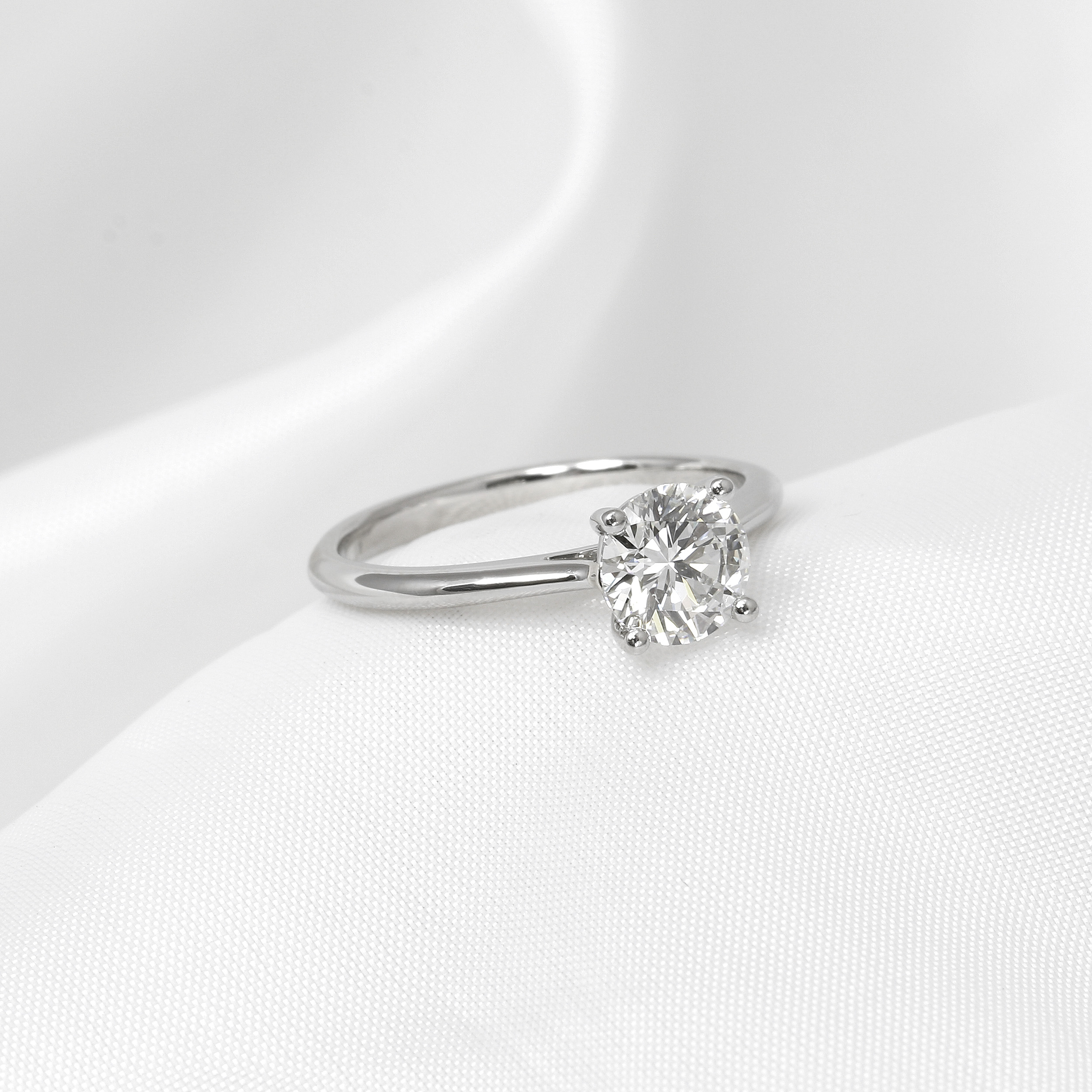 1.01ct Diamond Solitaire Ring in Platinum