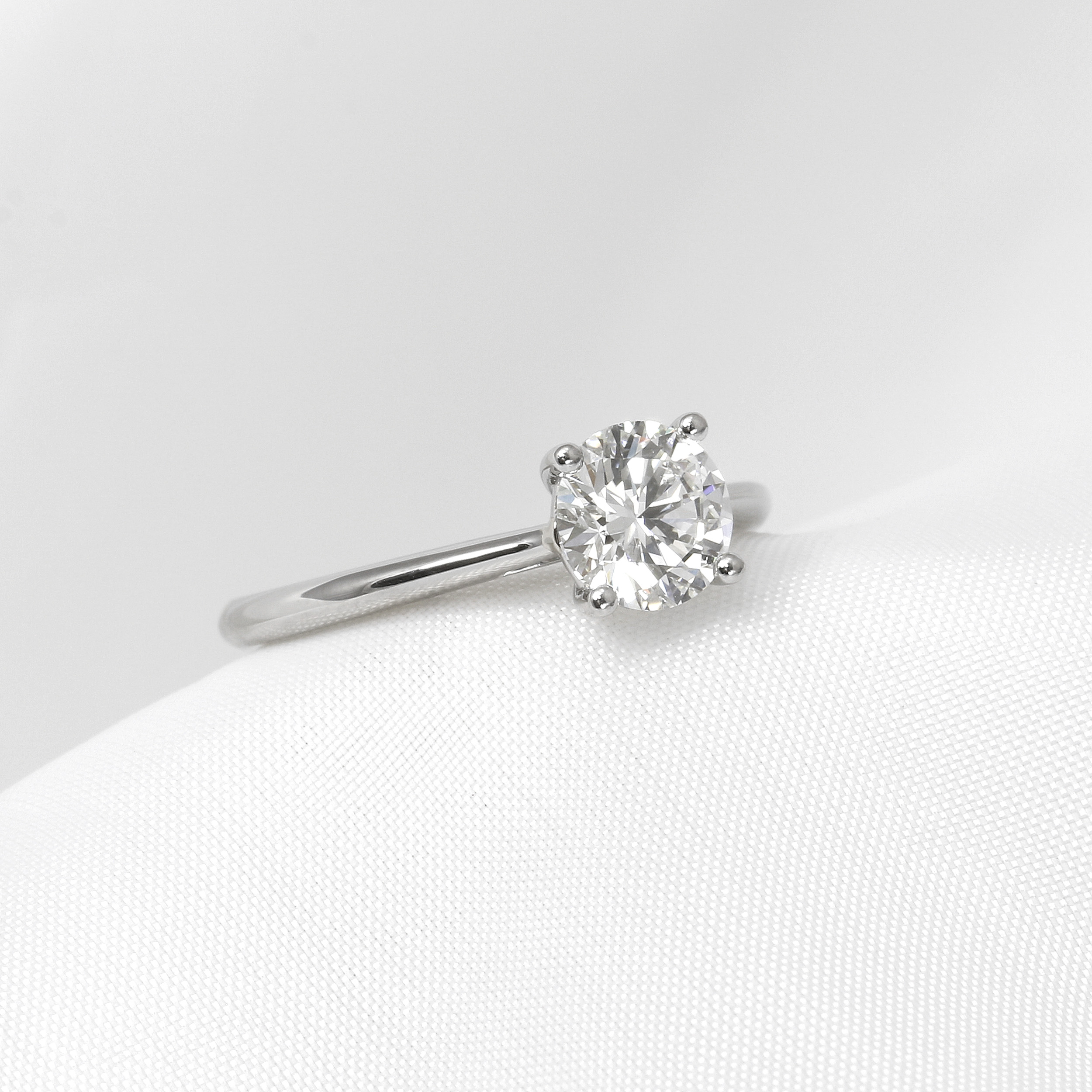 1.01ct Diamond Solitaire Ring in Platinum