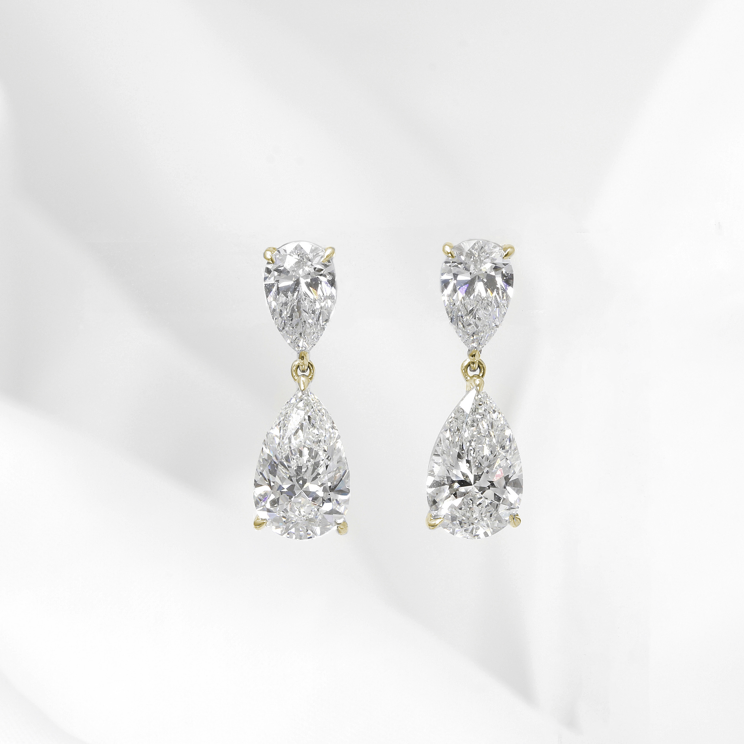 Lab Created Diamond Pear Drop Earrings in 18ct Yellow Gold