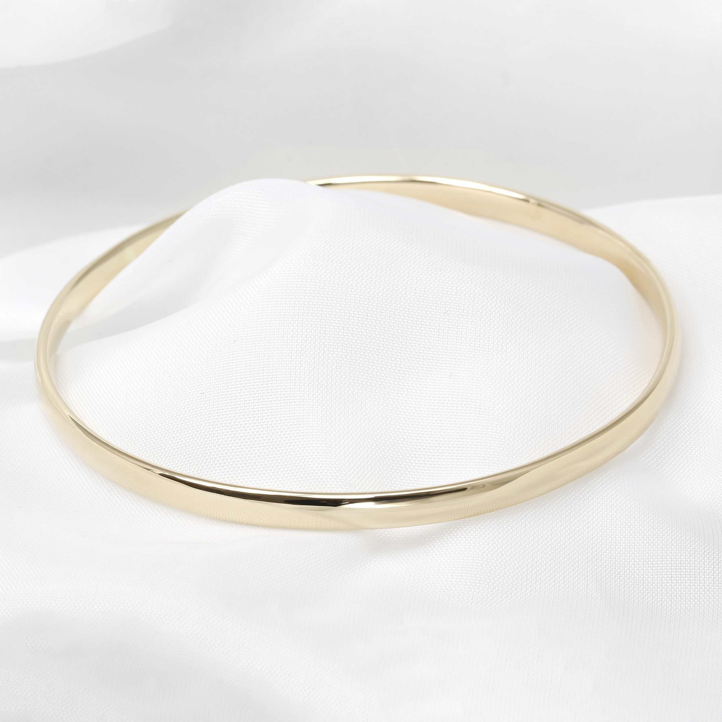 4mm Court Profile Bangle in 9ct Yellow Gold