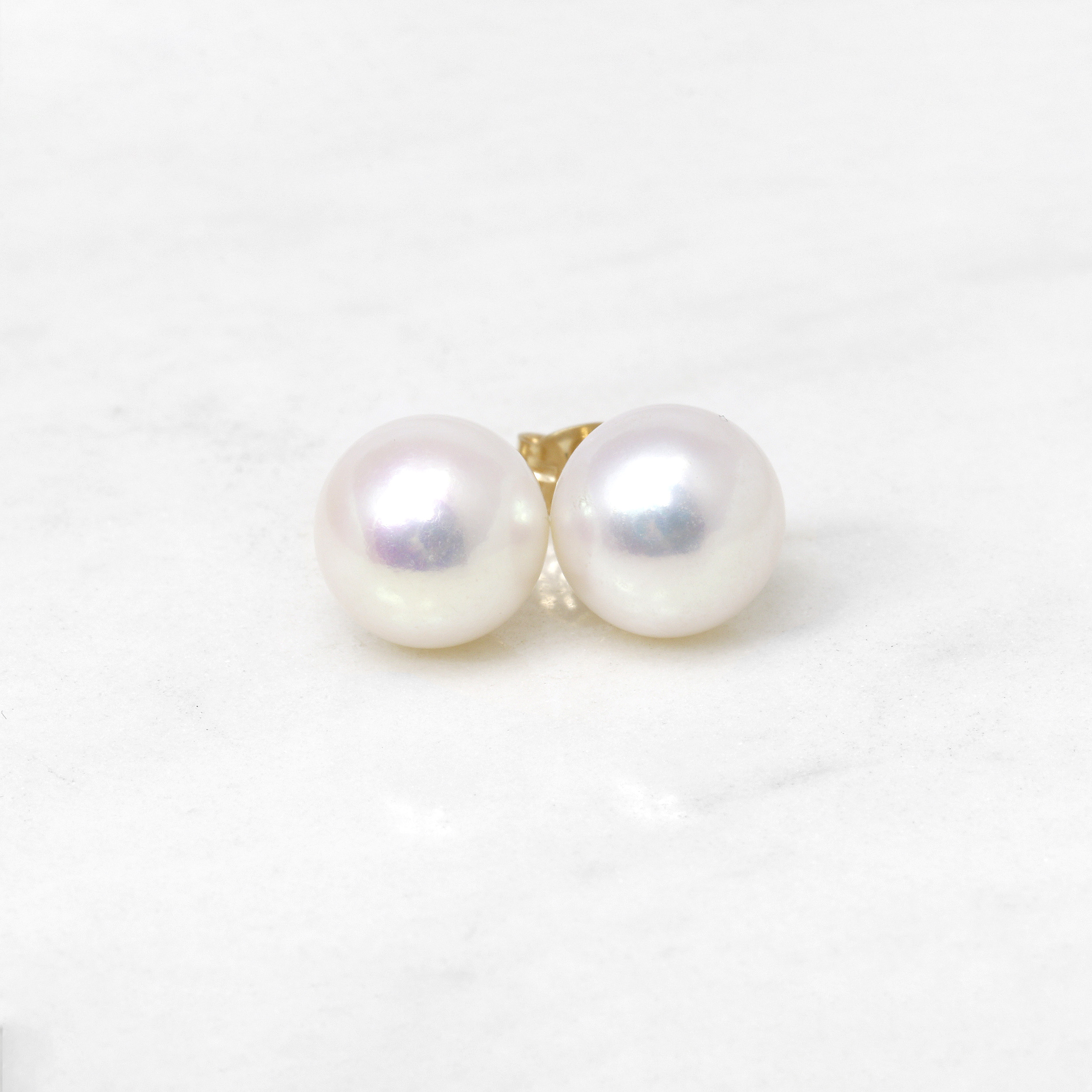 8mm White Round Pearl Stud Earrings in 9ct Yellow Gold