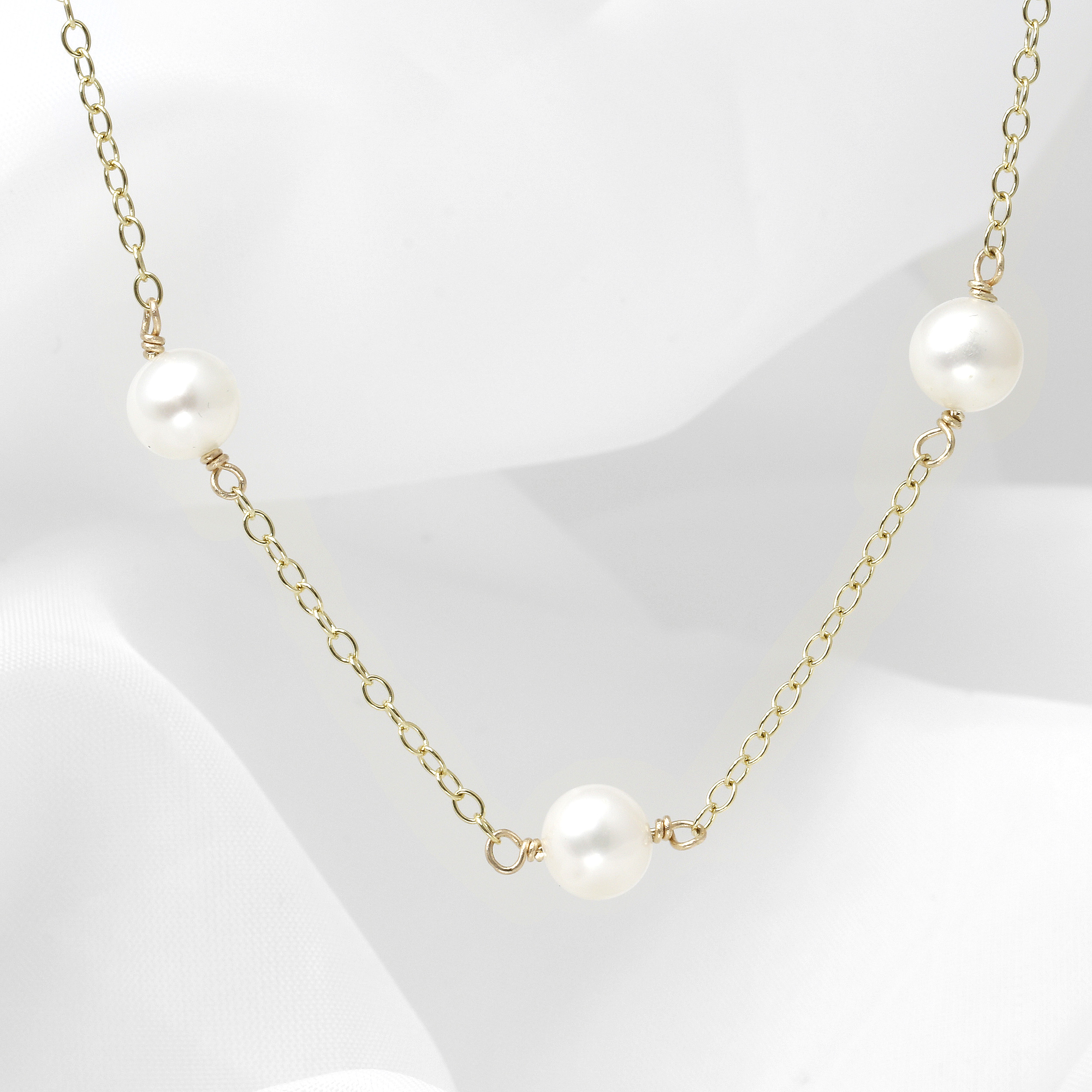 White Cultured Freshwater Pearl Station Necklace in 9ct Yellow Gold