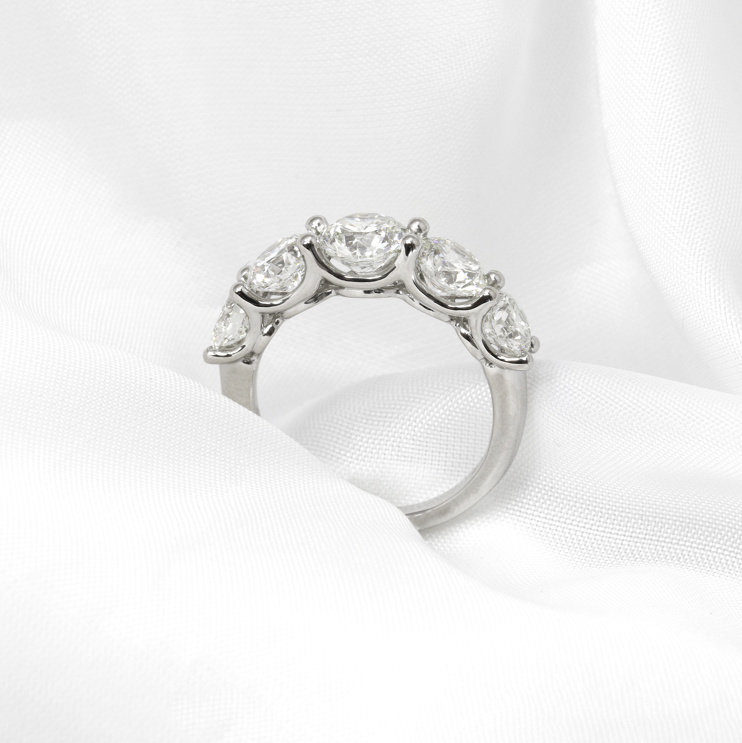 Graduated Five Stone Diamond Ring in Platinum