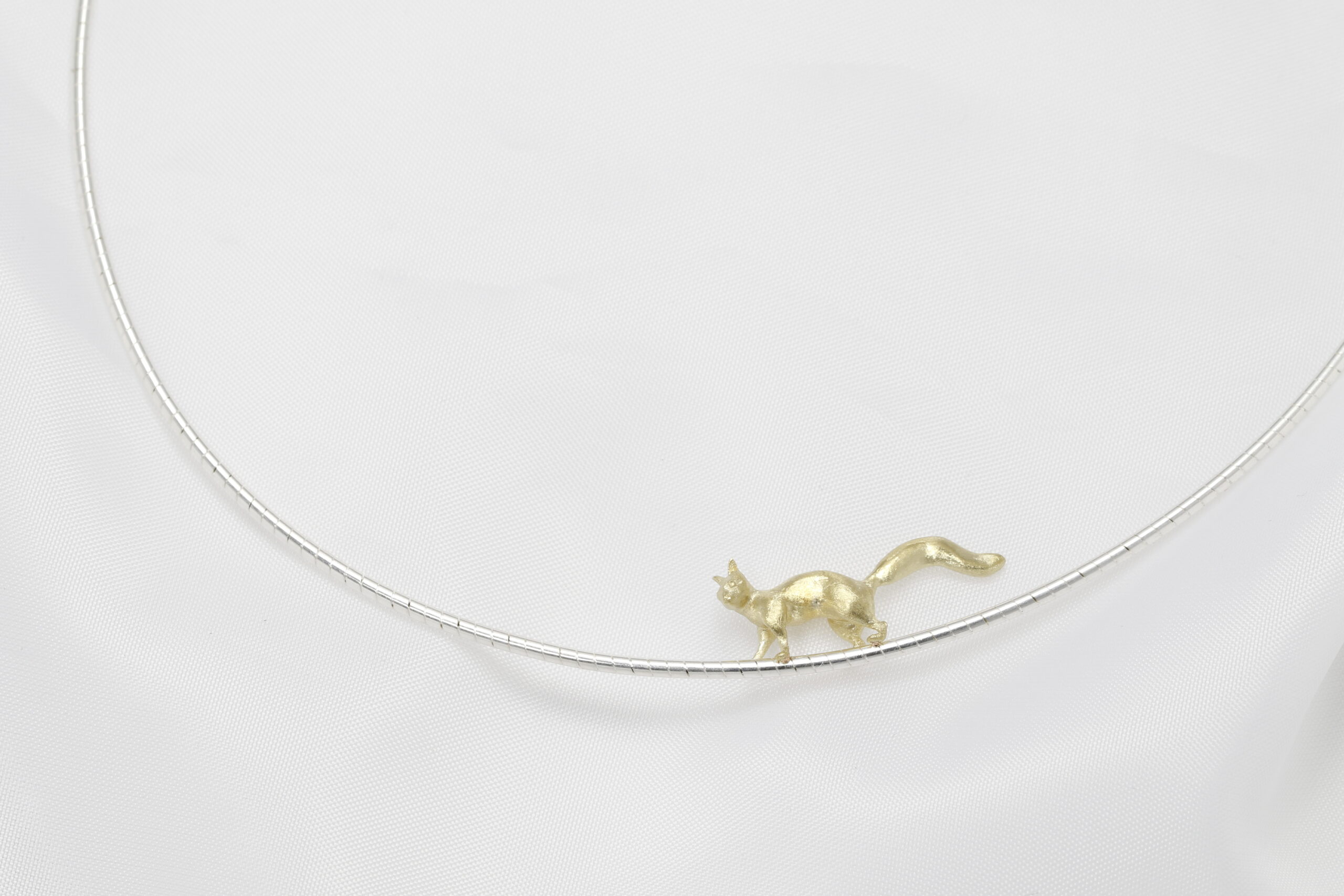 Silver Necklet with 9ct Yellow Gold Squirrel