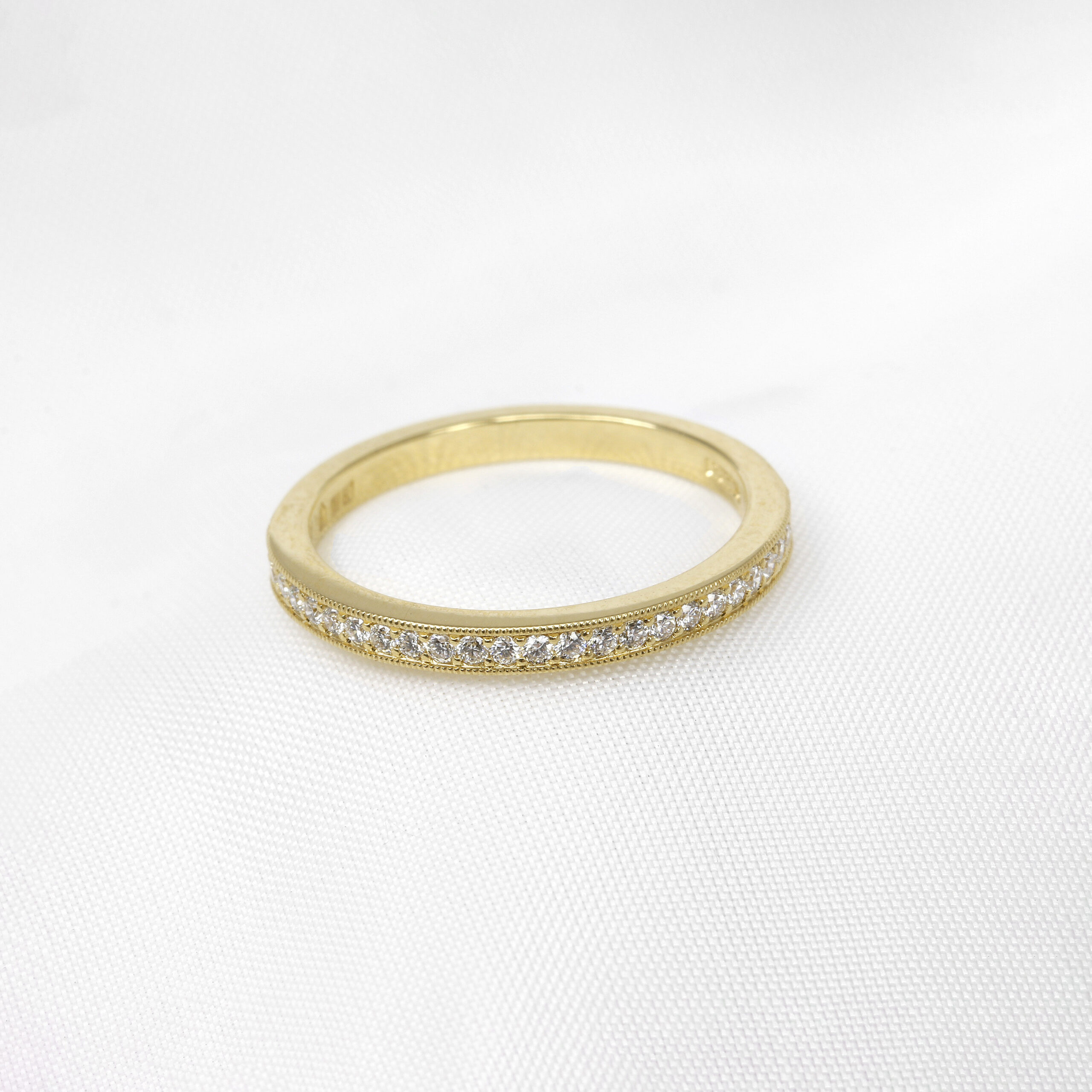 Grain Set Diamond Eternity Ring in 18ct Yellow Gold