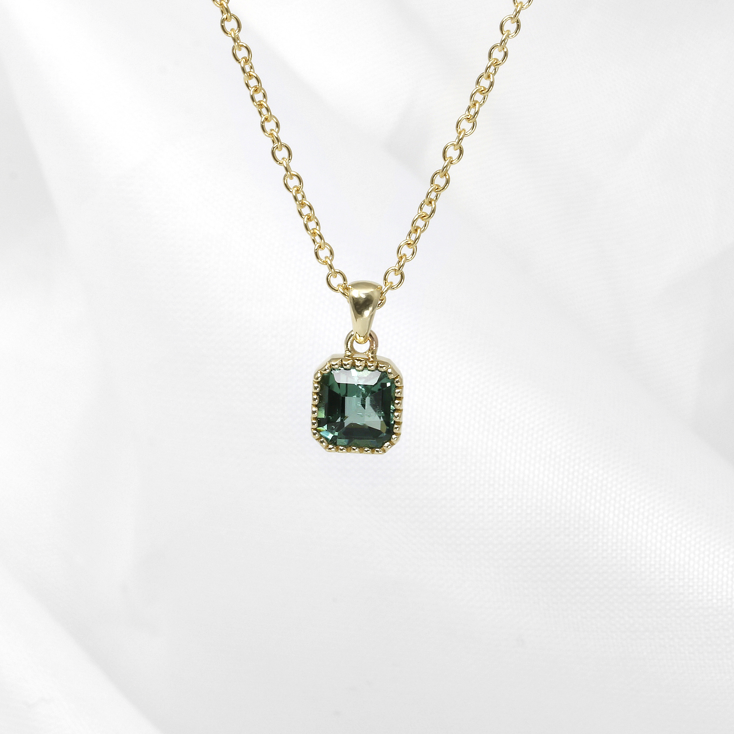 Tourmaline Pendant in 9ct Yellow Gold