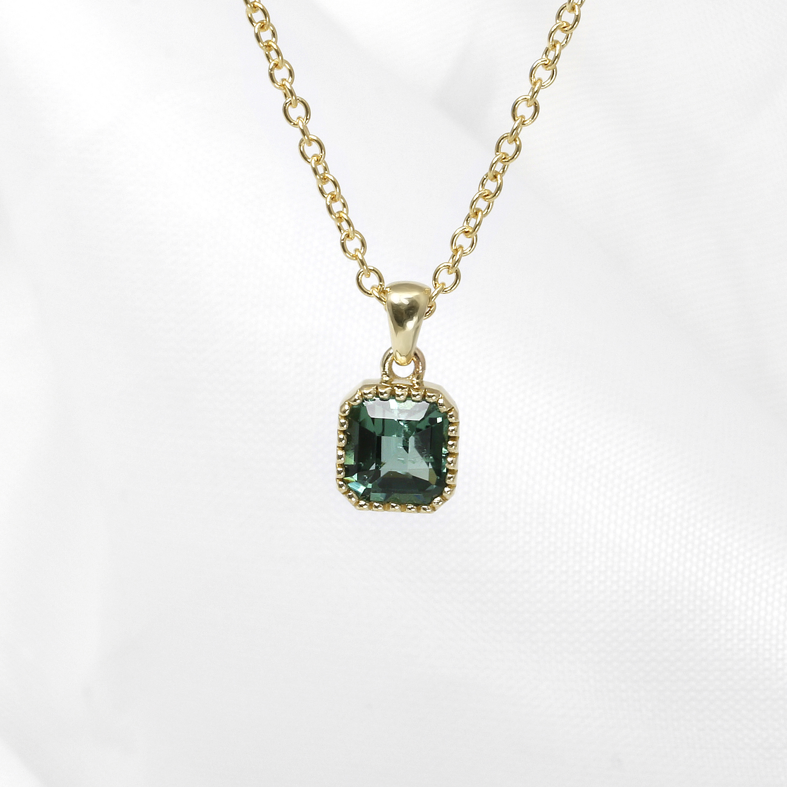 Teal Tourmaline Pendant in 9ct Yellow Gold