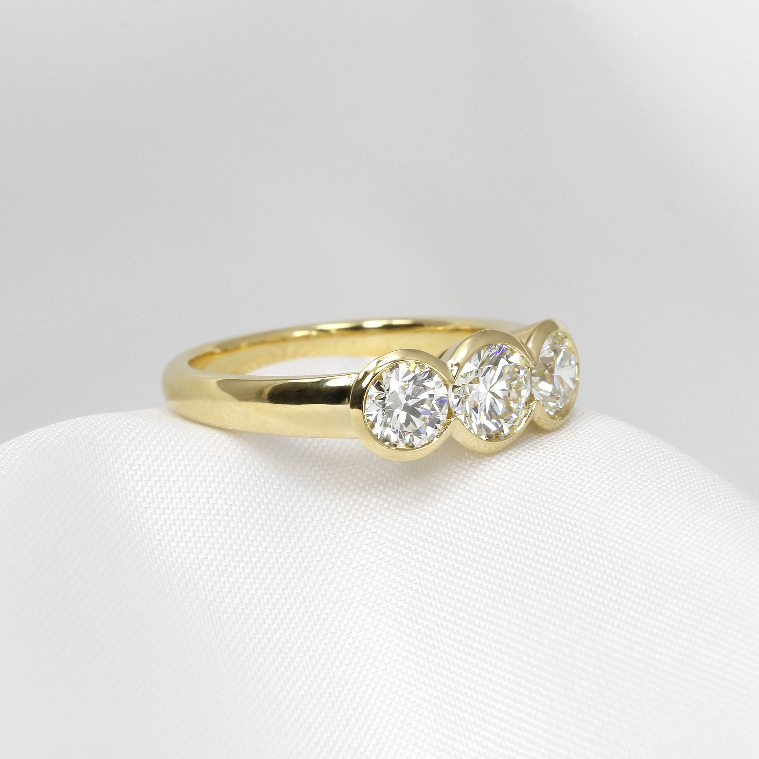 Rub Over Set Three Stone Diamond Ring in 18ct Yellow Gold